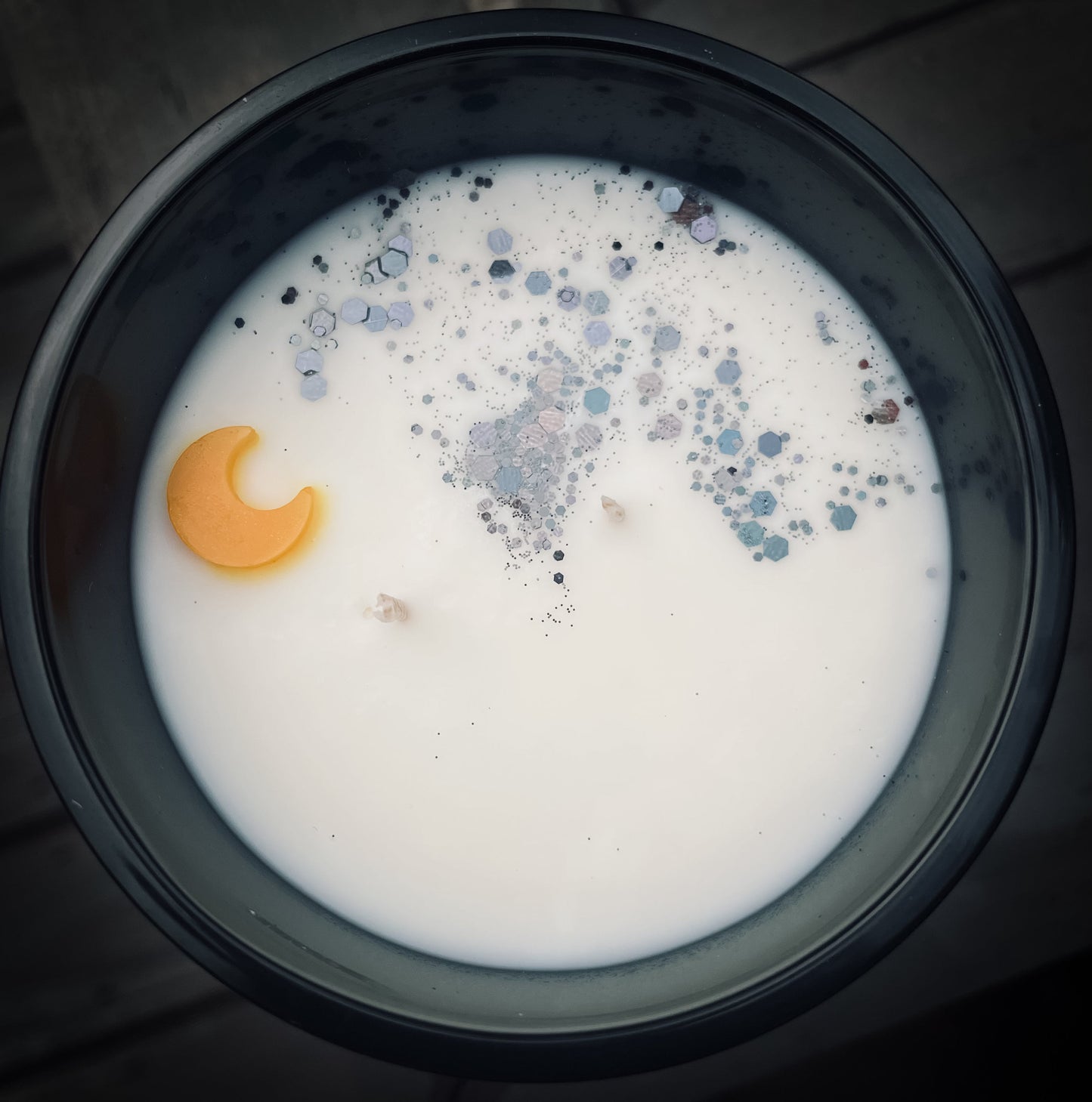 Obsidian Bloom | Luxury Soy Wax Candle